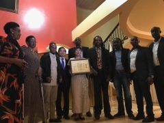Group photo with members of Mulindi Japan One Love Project
