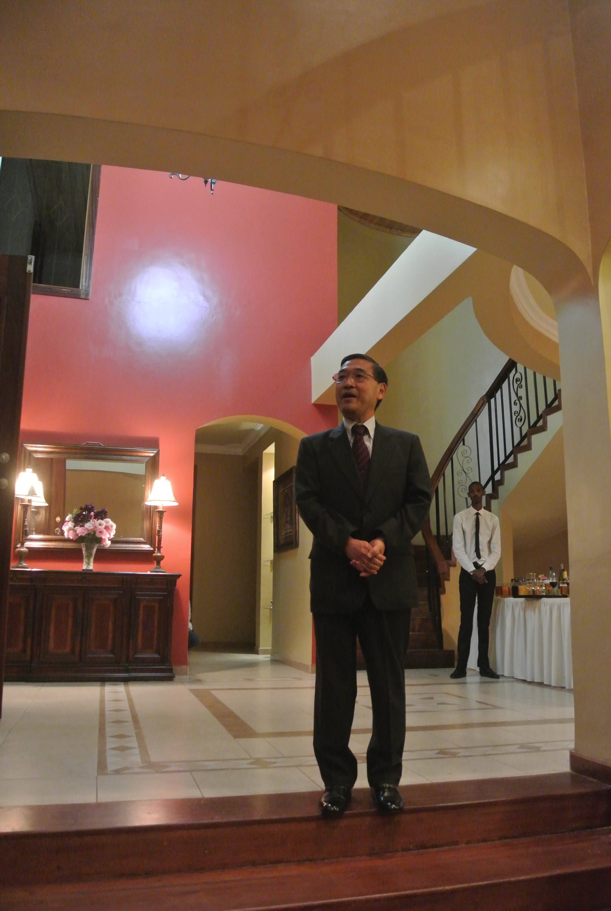 Ambassador Miyashita hosts a reception