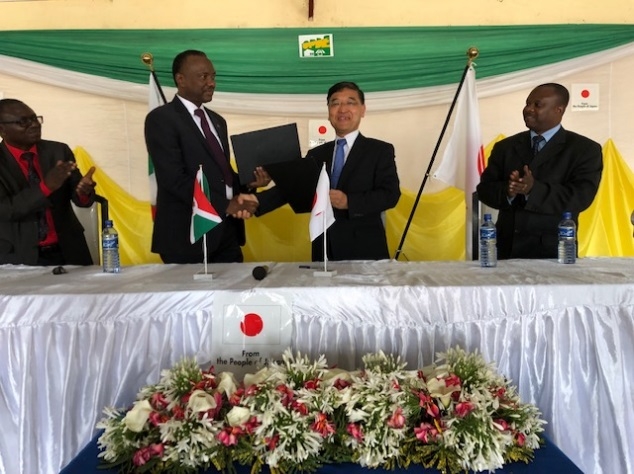 L’Ambassadeur Miyashita et le Représentant Légal de l’OPDE, M. Remesha