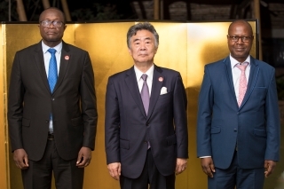 外務事務次官と