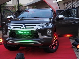 Car display